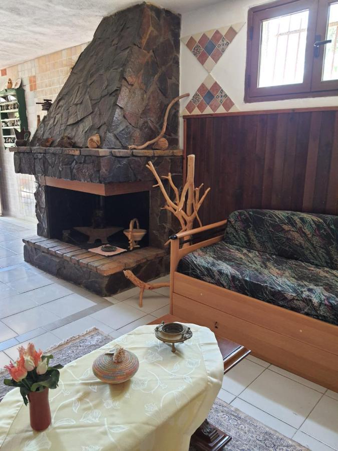 Dwelling Zara Villa Solèminis Екстериор снимка