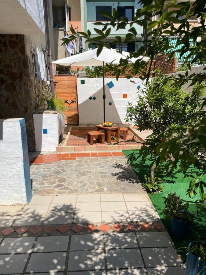 Dwelling Zara Villa Solèminis Екстериор снимка