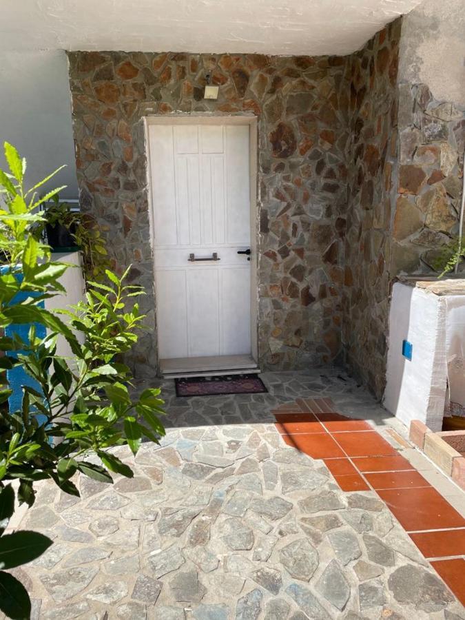 Dwelling Zara Villa Solèminis Екстериор снимка